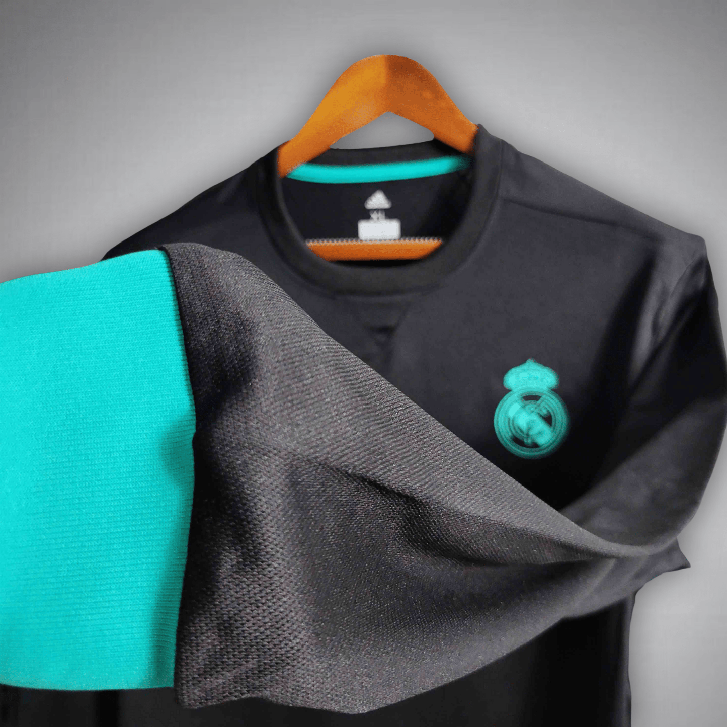 17/18 Real Madrid Long Sleeve Away Kit - Premium Quality Kits at Football Monarch