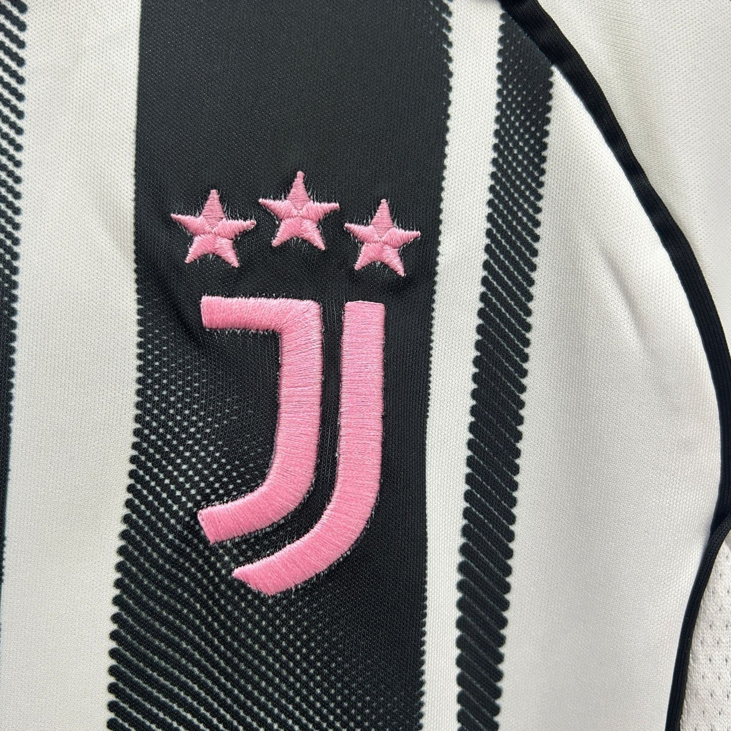 25/26 Juventus Home Kids Size Kit - Premium Quality Kits at Football Monarch