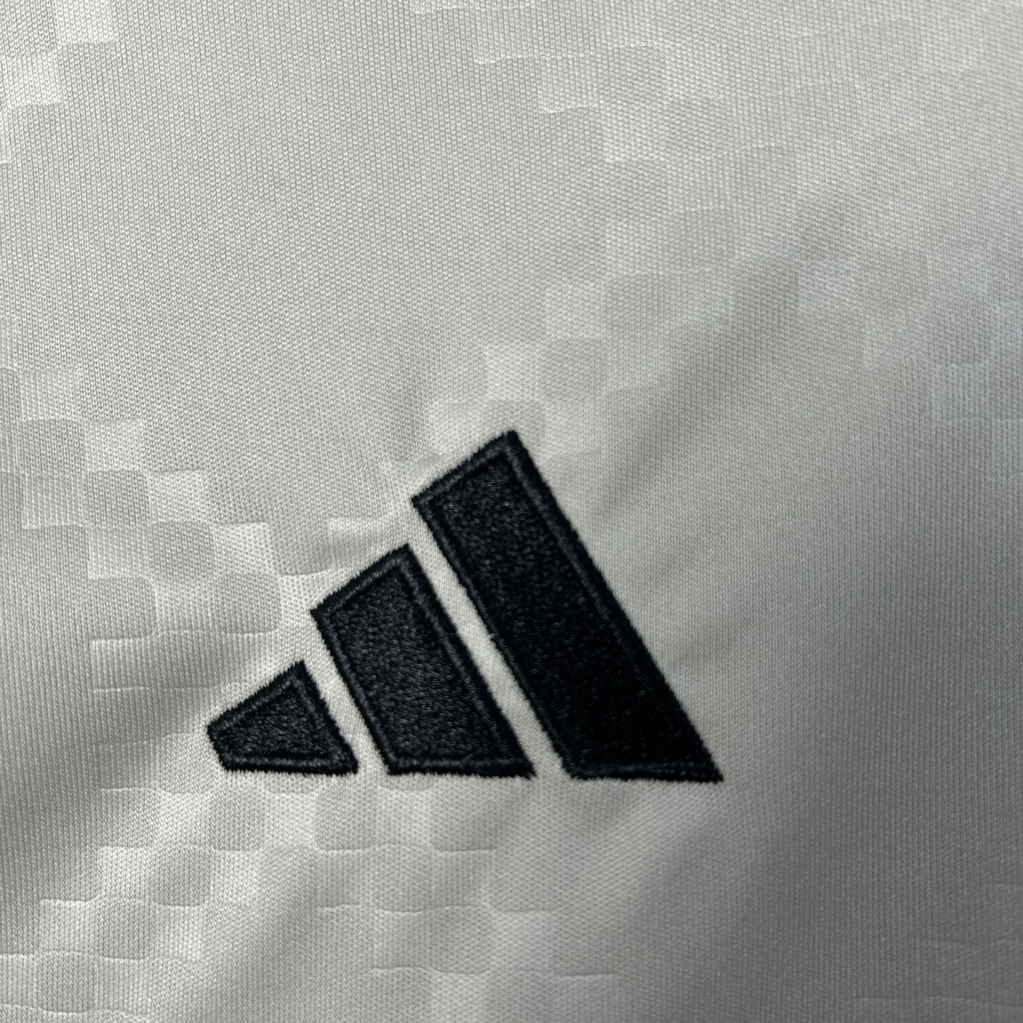 25/26 SL Benfica Away Kids Size Kit - Premium Quality Kits at Football Monarch