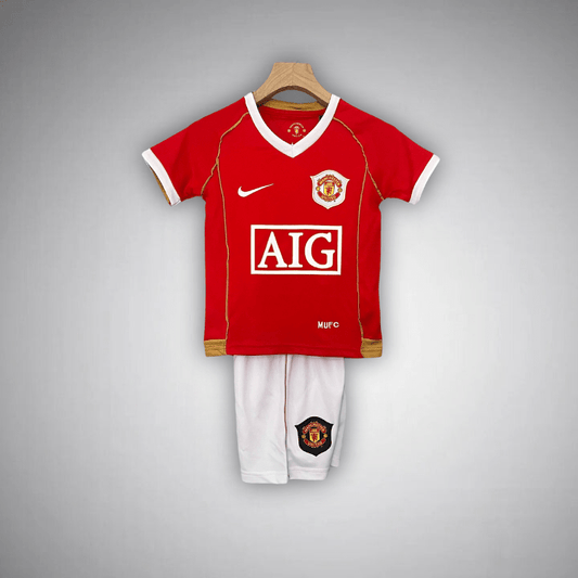 06/07 Manchester United Home Kids Size Kit - Premium Quality Kits at Football Monarch