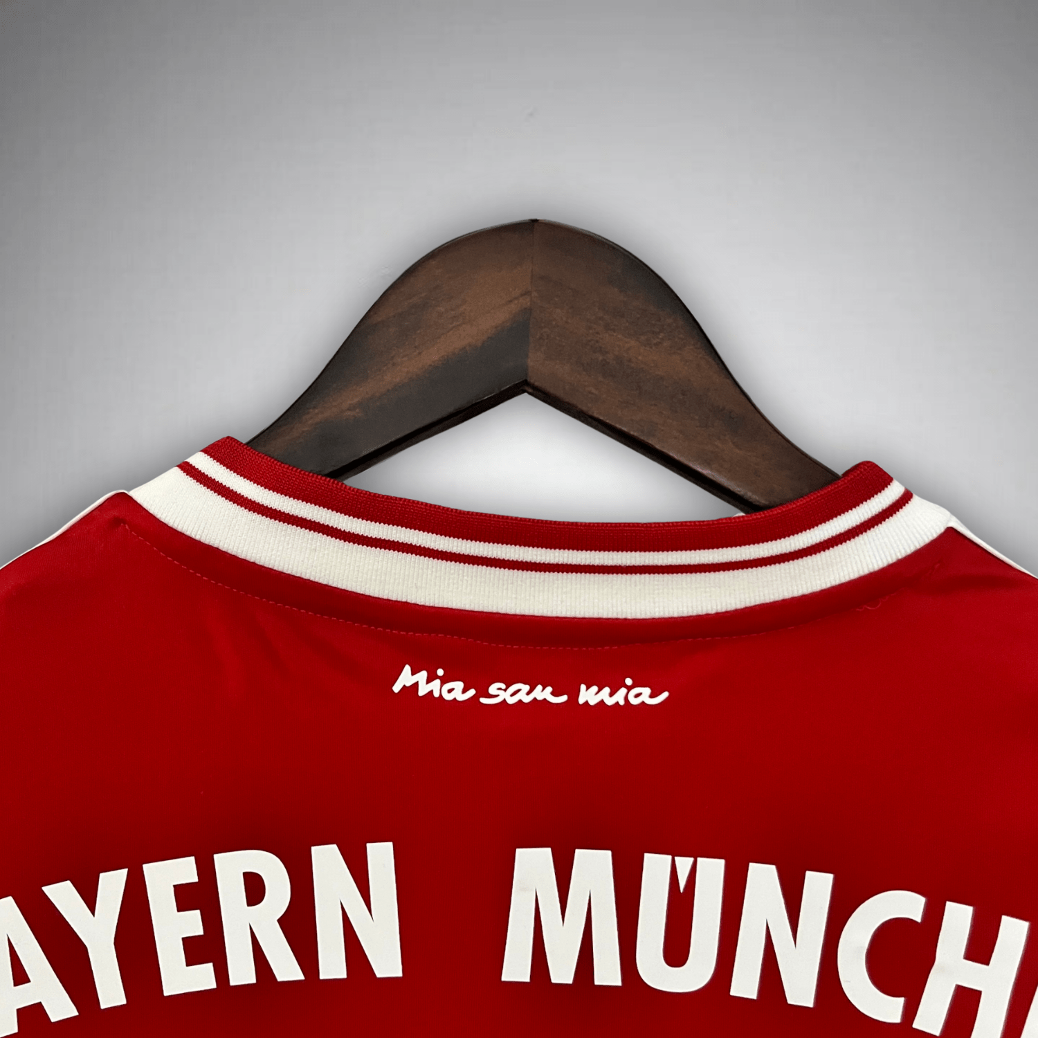 13/14 FC Bayern Home Premium Kit - Premium Quality Kits at Football Monarch