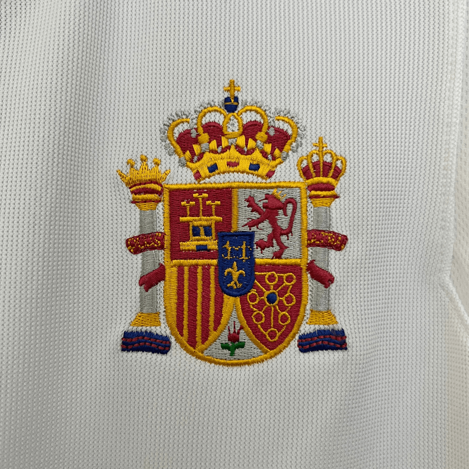 2000 Spain Away Kit - Premium Quality Kits at Football Monarch