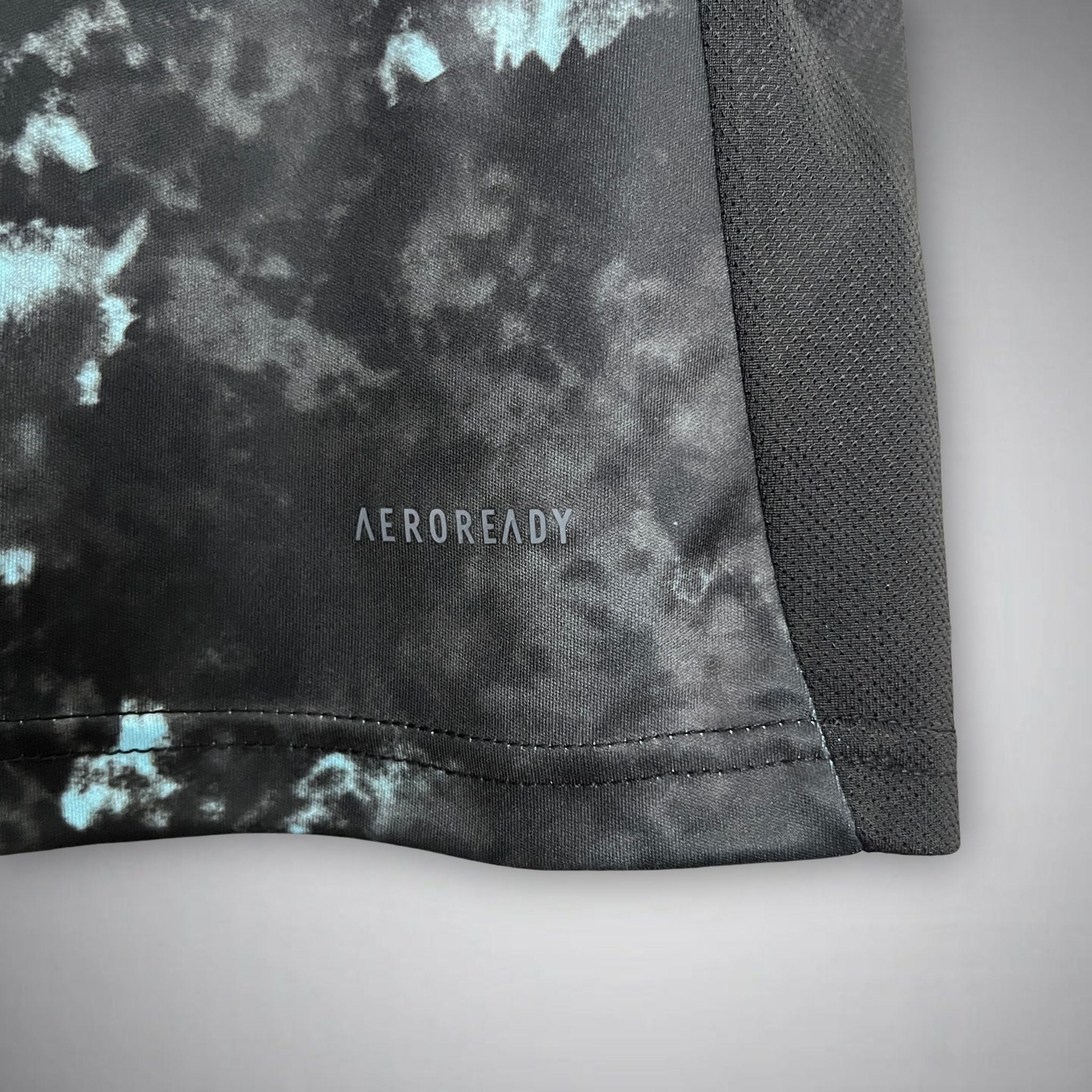 24/25 Bayern München Away Premium Kit - Premium Quality Kits at Football Monarch