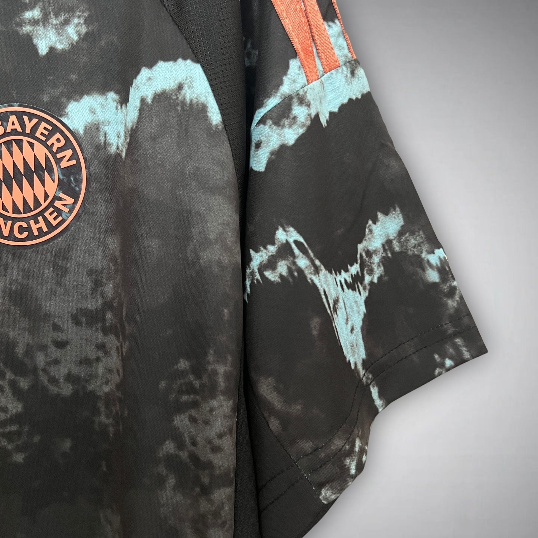 24/25 Bayern München Away Premium Kit - Premium Quality Kits at Football Monarch