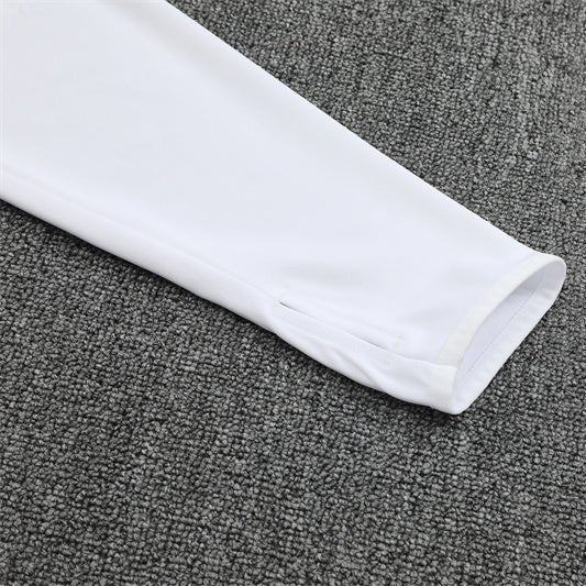 25/26 Juventus Training White Kids Size Tracksuit - Premium Quality Kits at Football Monarch