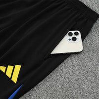 25/26 Manchester United Training Black Kids Size Tracksuit - Premium Quality Kits at Football Monarch