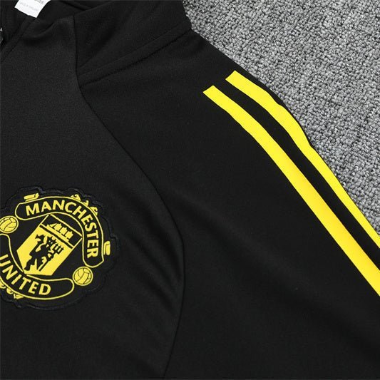 25/26 Manchester United Training Black Kids Size Tracksuit - Premium Quality Kits at Football Monarch