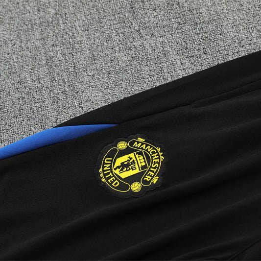 25/26 Manchester United Training Black Kids Size Tracksuit - Premium Quality Kits at Football Monarch