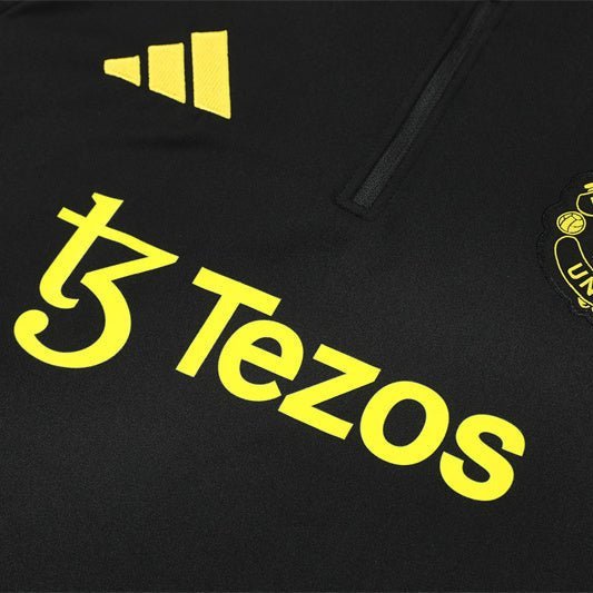 25/26 Manchester United Training Black Kids Size Tracksuit - Premium Quality Kits at Football Monarch