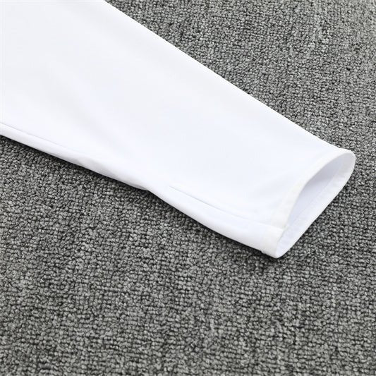 25/26 Manchester United Training White Kids Size Tracksuit - Premium Quality Kits at Football Monarch