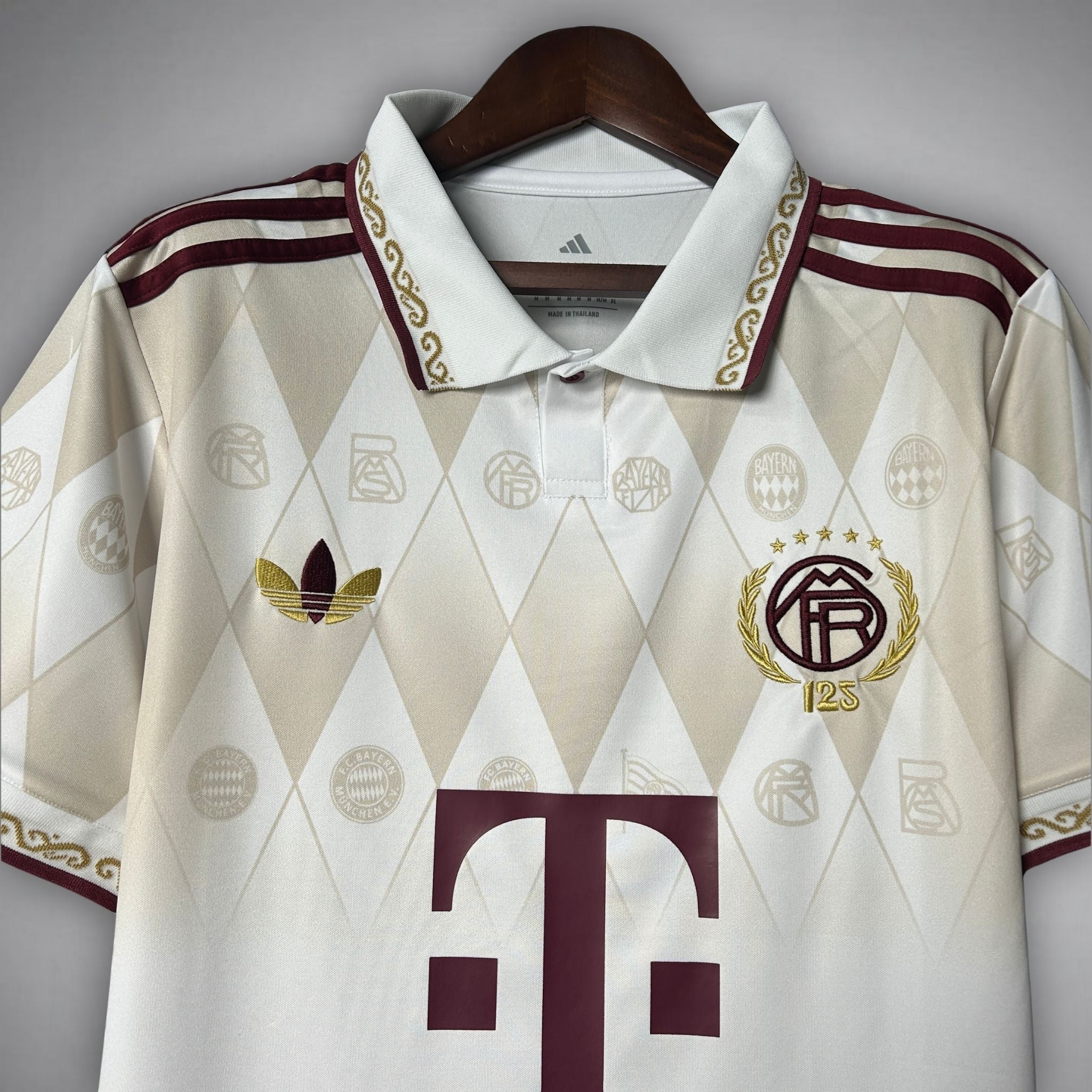 FC Bayern "Die Krone" Premium Kit - Premium Quality Kits at Football Monarch