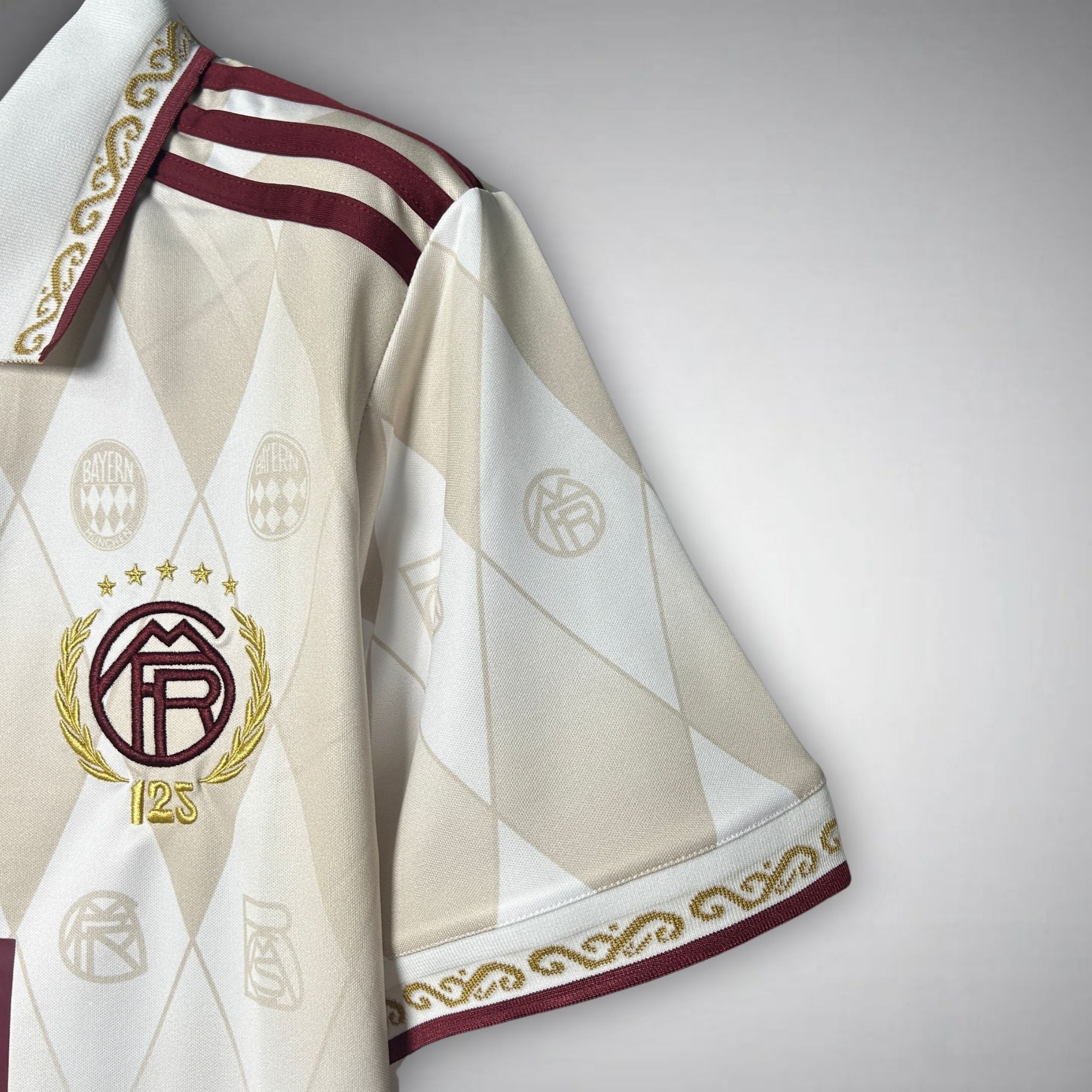 FC Bayern "Die Krone" Premium Kit - Premium Quality Kits at Football Monarch