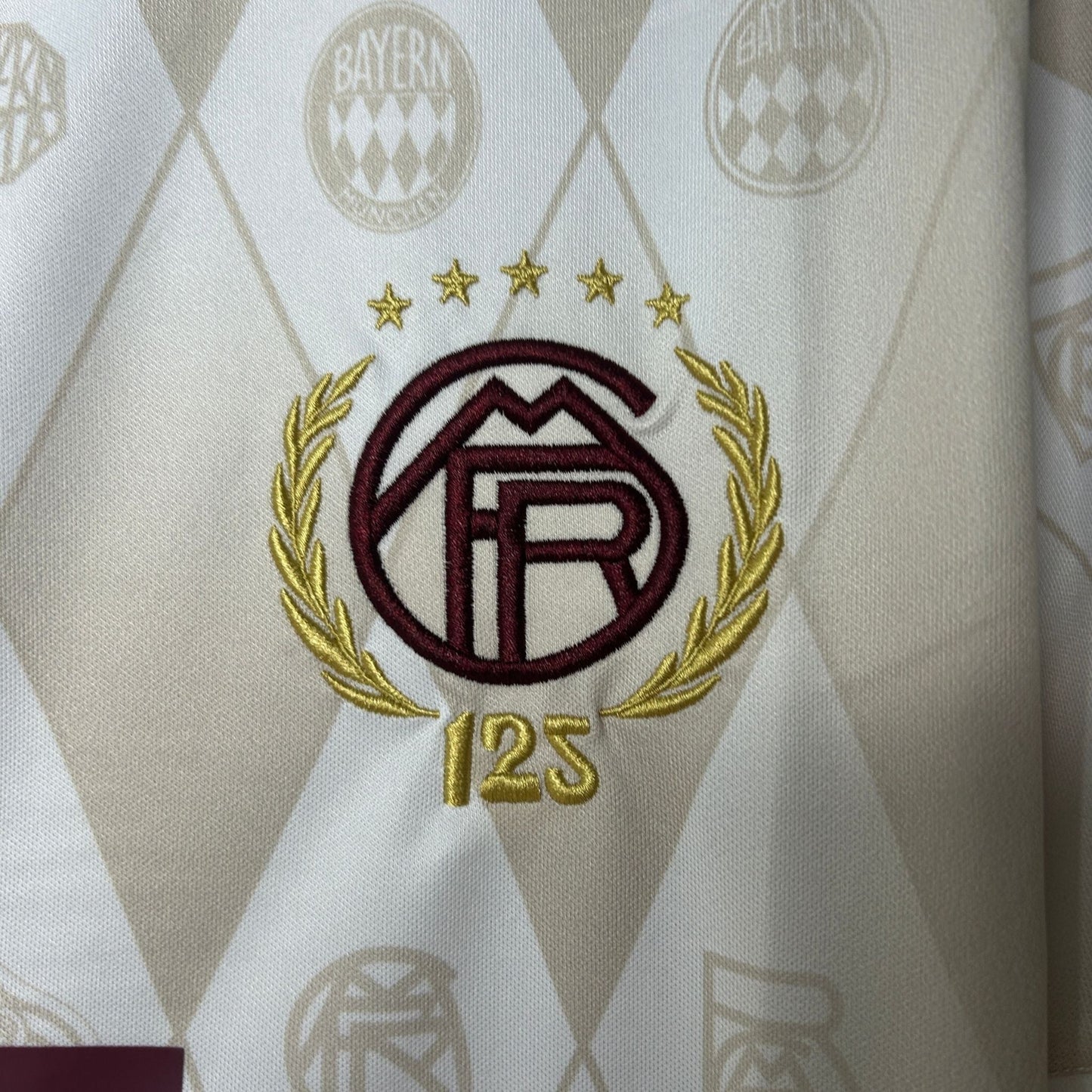 FC Bayern "Die Krone" Premium Kit - Premium Quality Kits at Football Monarch