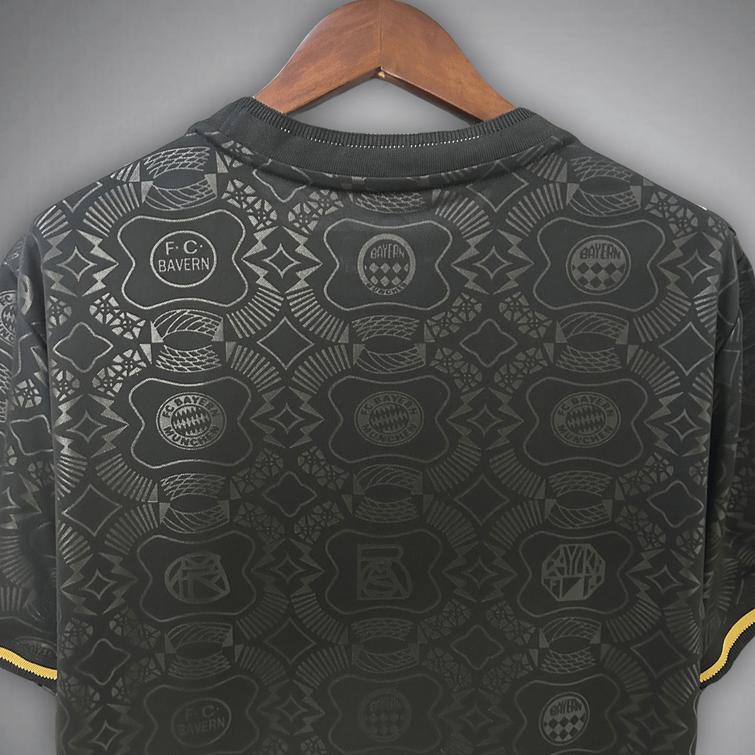 FC Bayern "Luxe Chrome" Premium Kit - Premium Quality Kits at Football Monarch